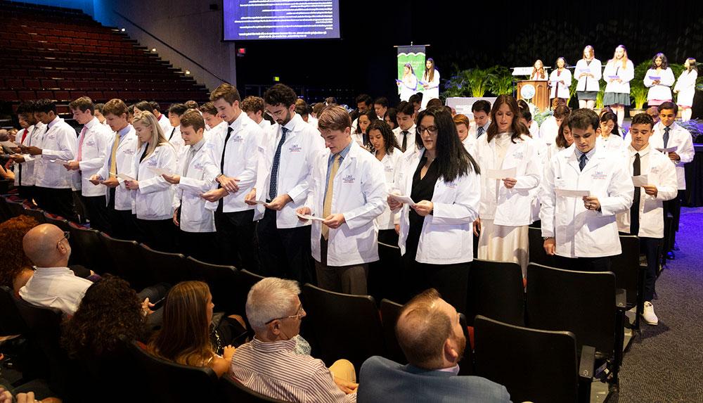 Students taking the oath at the annual White Coat Ceremony